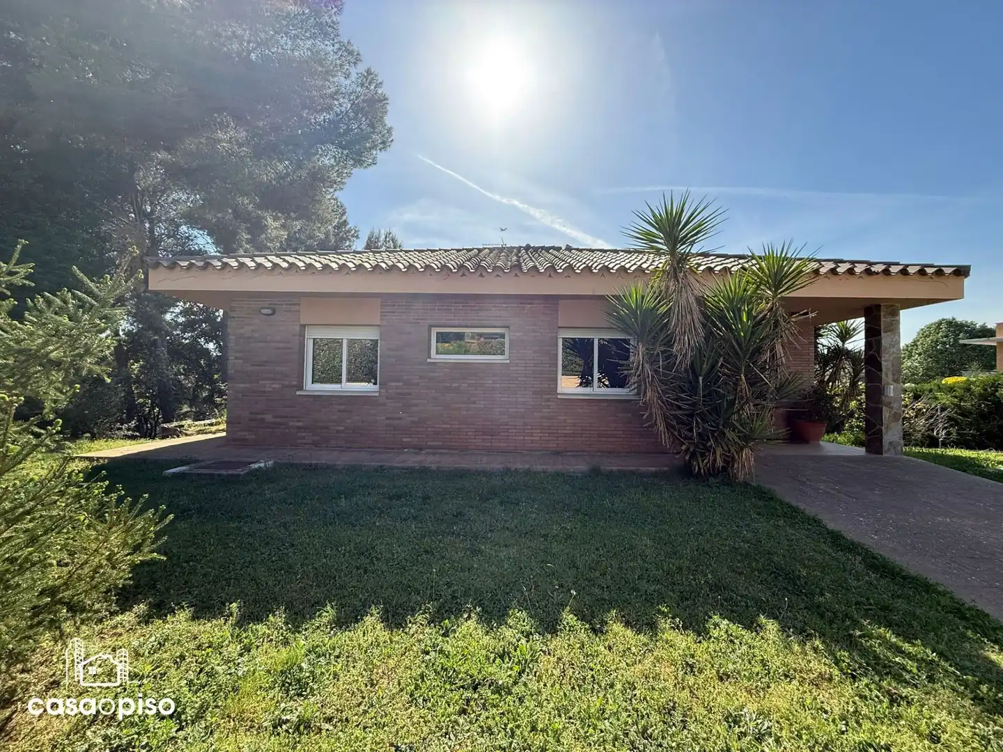 Vista exterior de Casa o chalet en venta en Sabadell con Aire acondicionado, Calefacción y Jardín privado