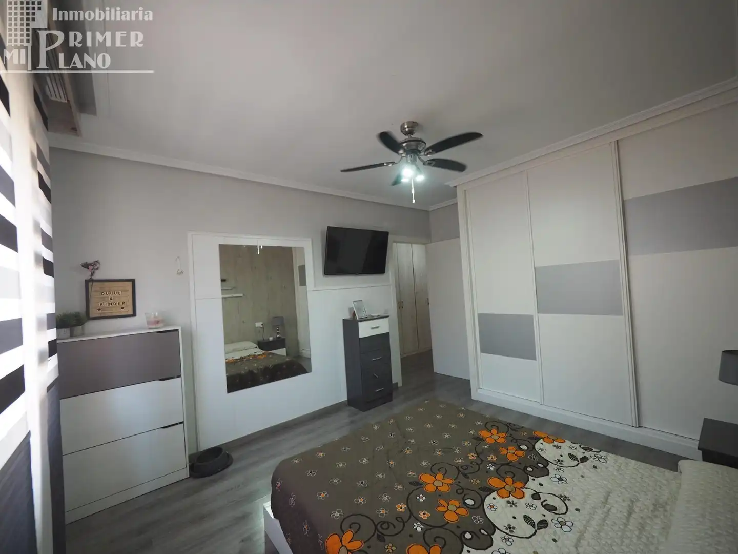 Habitación de Casa adosada en venta en Tomelloso con Aire acondicionado, Calefacción y Amueblado