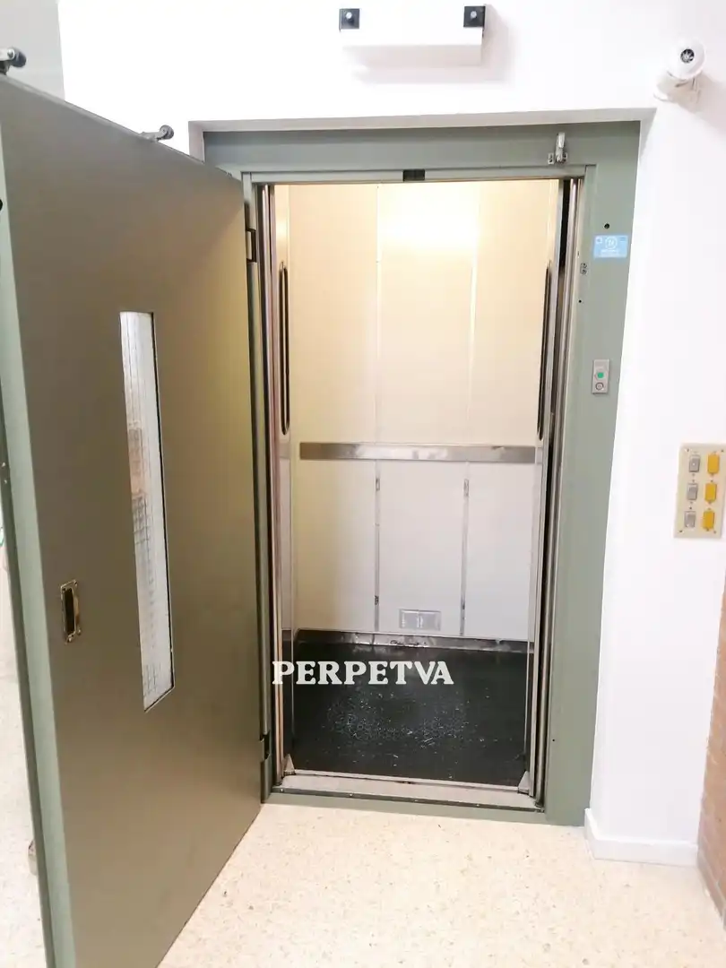 Ufficio con ascensore in affitto a de Sant Carles, imagen 16