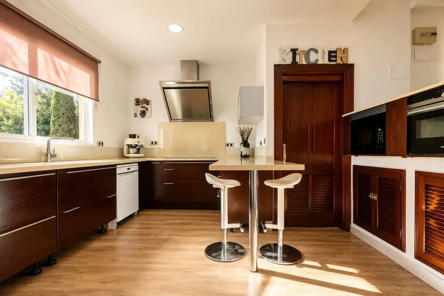 Kitchen of Houses for rent in Benahavís  with Air Conditioner, Private garden and Terrace