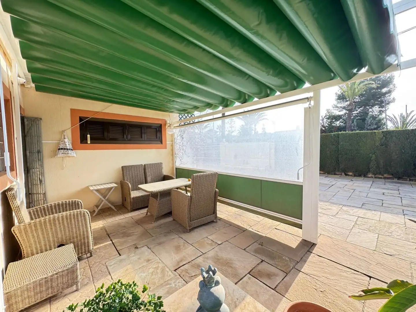 Terrassa de Casa o xalet en venda en Orihuela amb Aire condicionat i Jardí privat