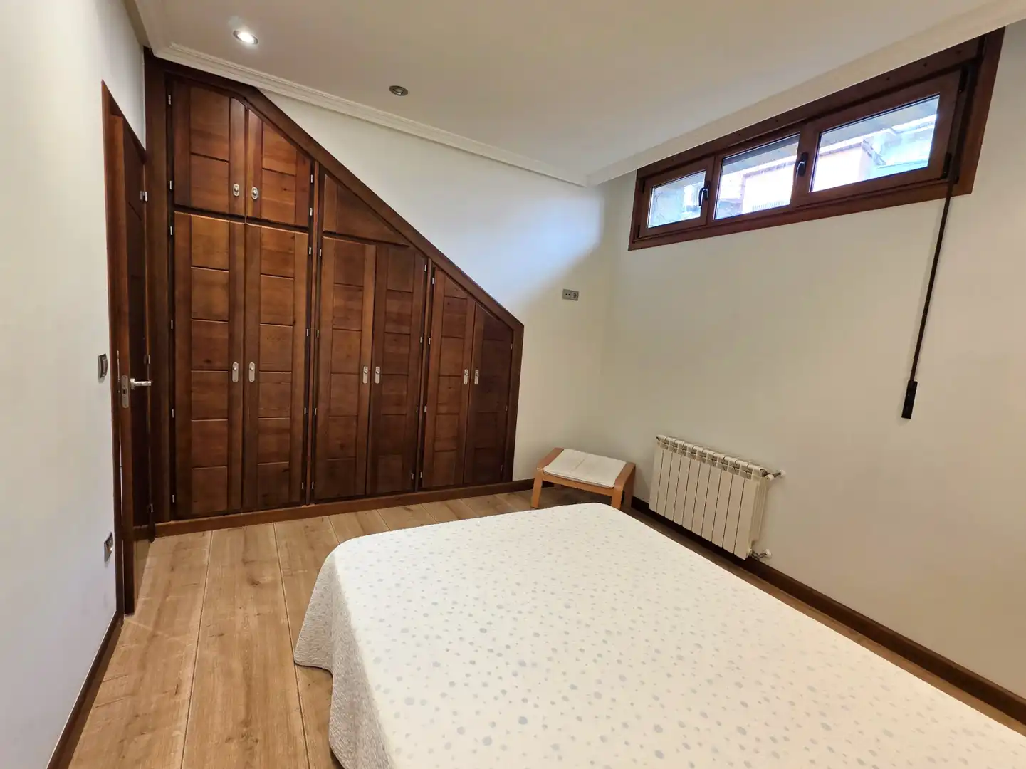 Bedroom of Houses for sale in Nava  with Heating, Private garden and Terrace