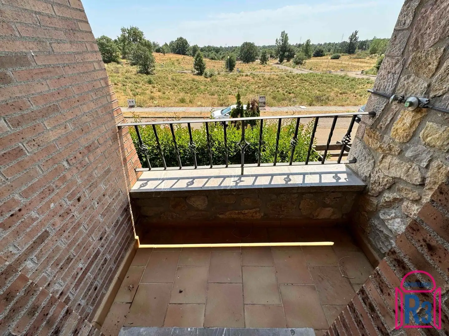 Terraza de Dúplex en venta en Valverde de la Virgen con Calefacción, Terraza y Trastero