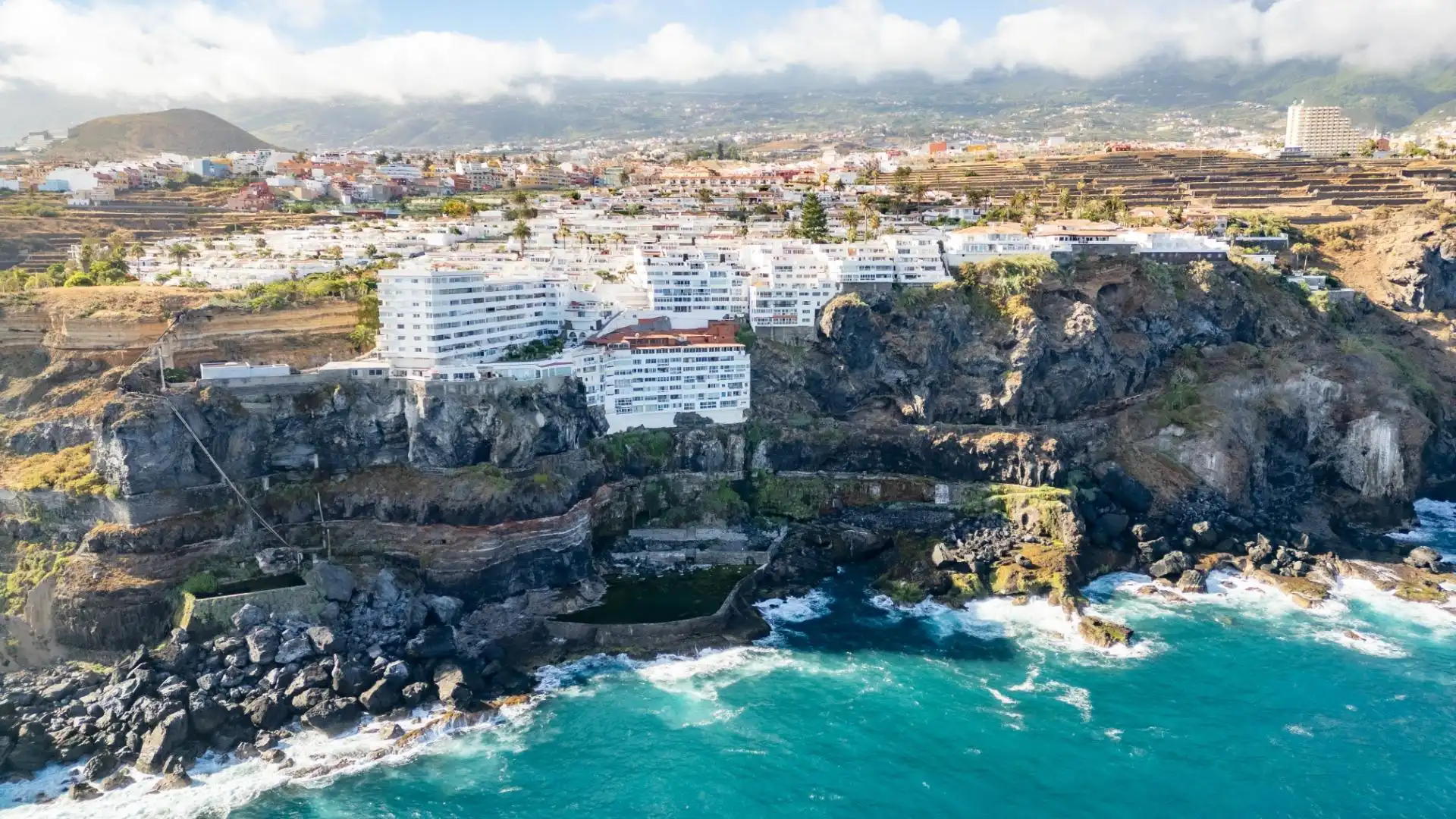 Vista exterior de Apartamento en venta en Los Realejos