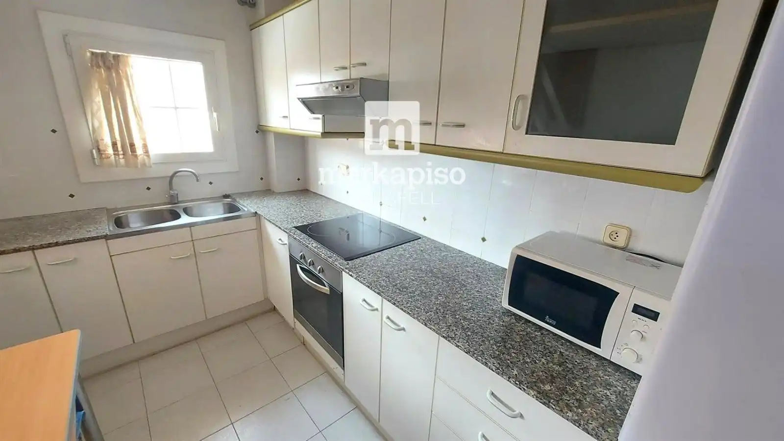 Kitchen of Flat for sale in Calafell  with Terrace and Storage room