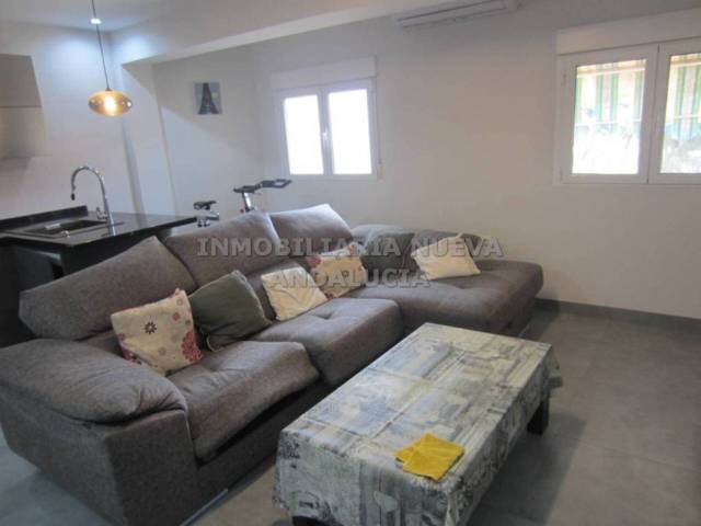 Piso en Alquiler en Barrio Alto - San Félix