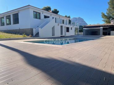 Villa mit Balkon zum Verkauf in Coloma