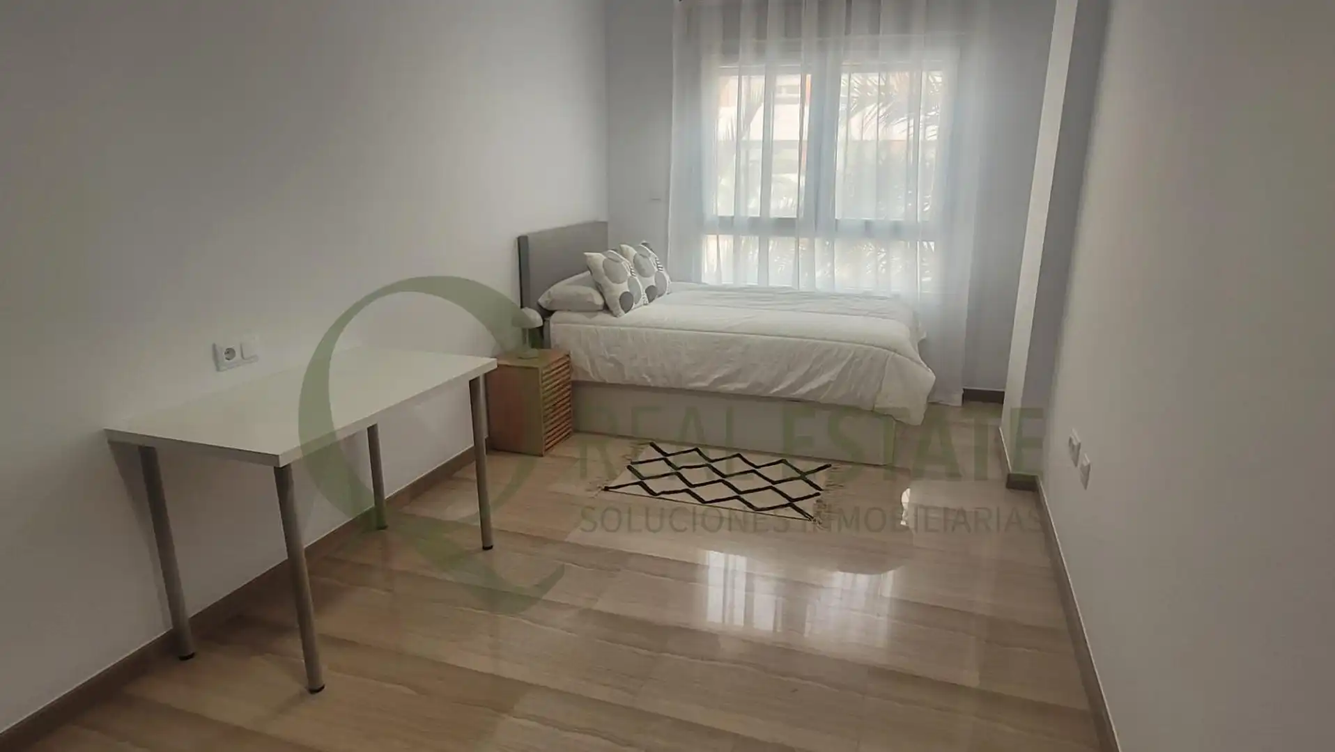 Bedroom of Flat for rent in Alicante / Alacant  with Heating, Terrace and Furnished