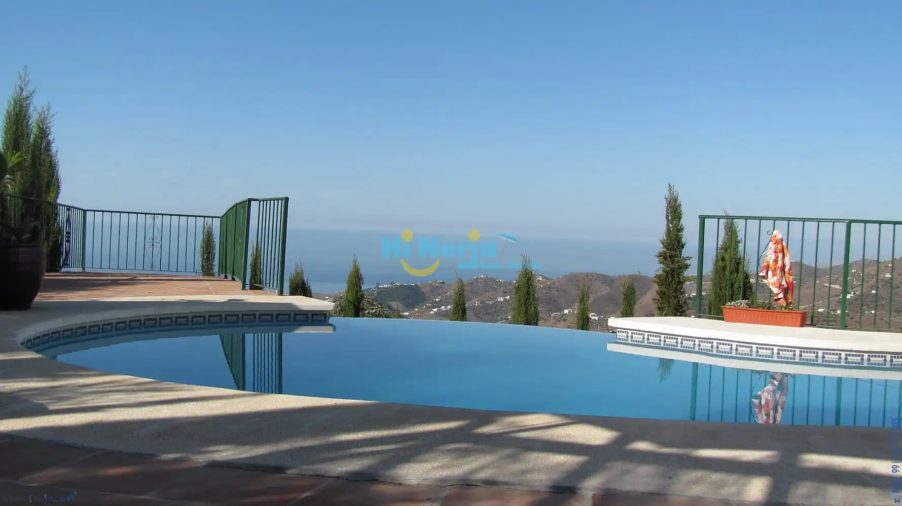 Casa amb piscina en venda a Torrox Pueblo, imagen 2