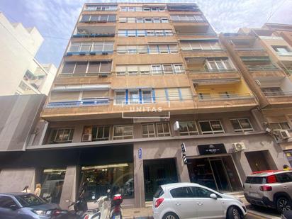 Vista exterior de Oficina en venda en Alicante / Alacant amb Aire condicionat