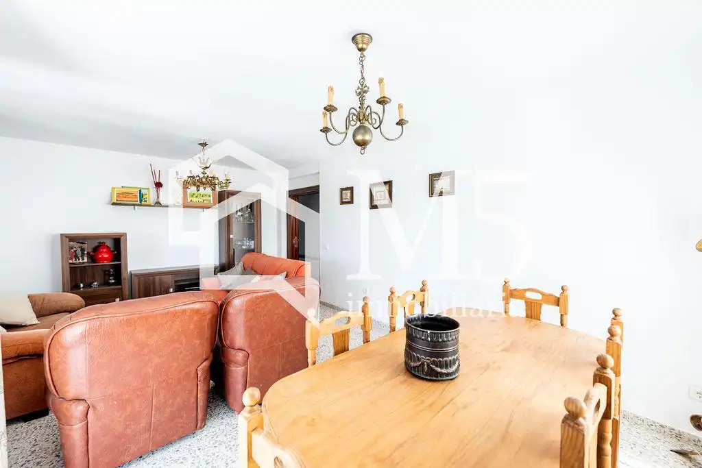 Flat with pool for sale in Torre del Mar, imagen 4