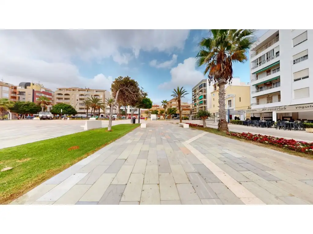 Vista exterior de Apartamento en venta en Torrevieja