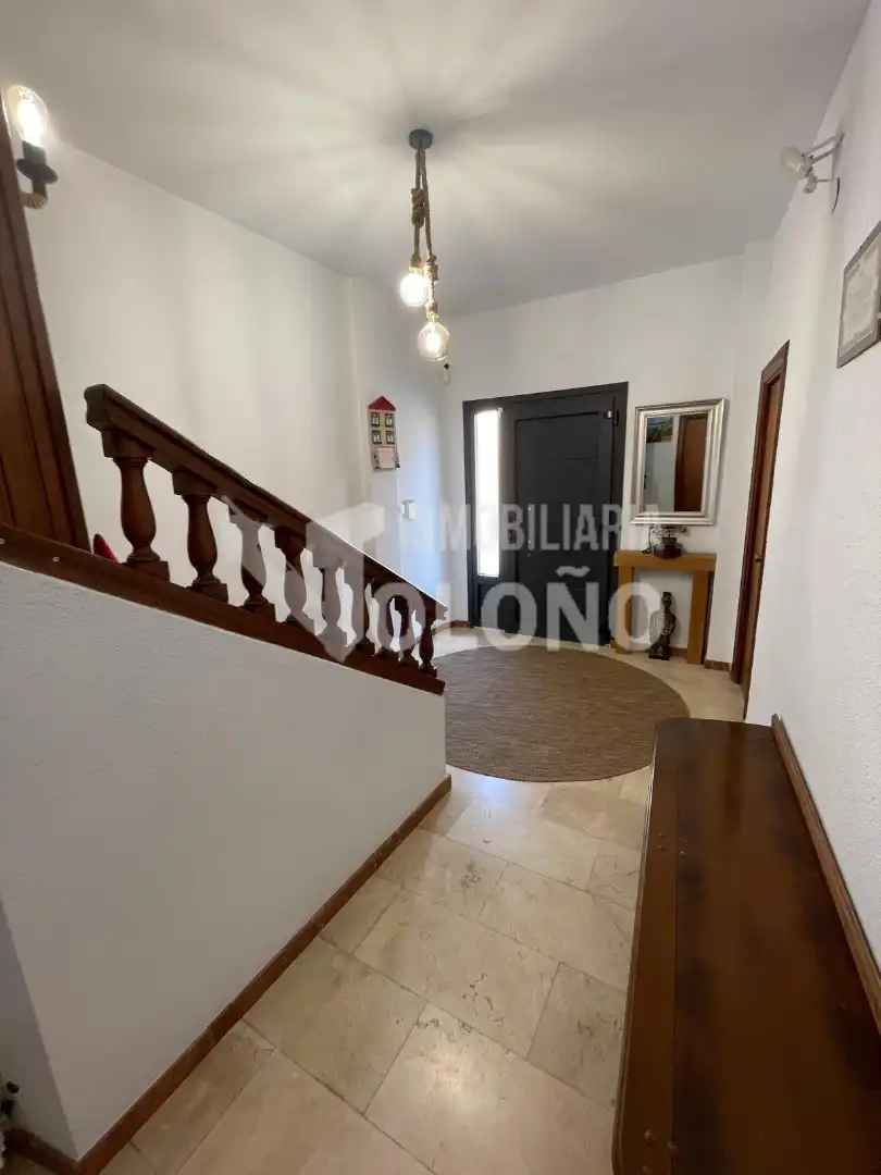 Casa o chalet en venta en Rodezno con Calefacción, Jardín privado y Parquet