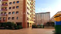 Exterior view of Flat for sale in  Sevilla Capital  with Air Conditioner, Heating and Private garden