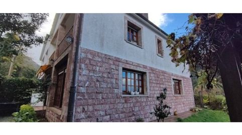 Foto 2 von Einfamilien-Reihenhaus zum Verkauf in Calle Nueva, Pría - Nueva-Hontoria - Naves, Llanes
