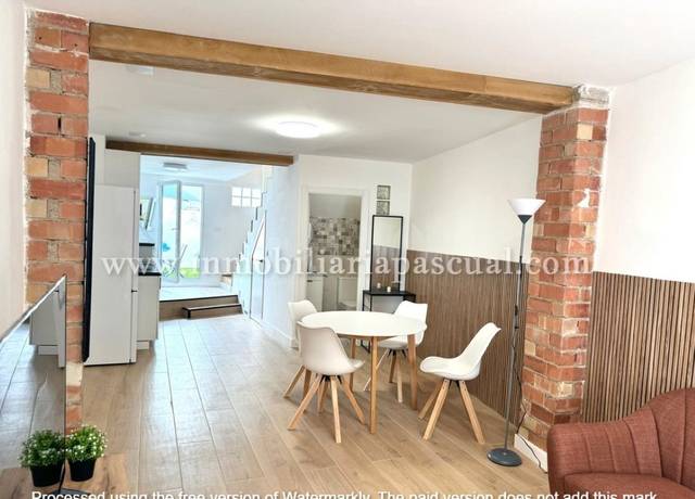 Casa-chalet en Venta en Beniarrés