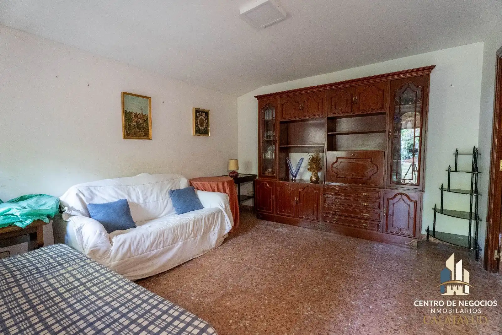 Sala d'estar de Casa o xalet en venda en Calatayud amb Aire condicionat, Calefacció i Piscina