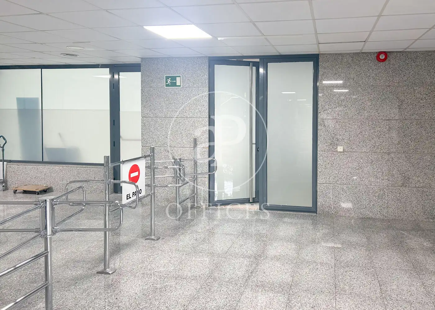 Office for rent in Madrid  with Air Conditioner and Heating