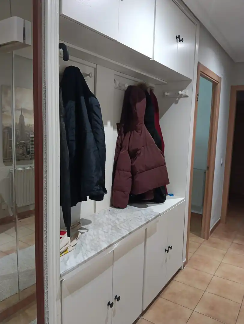 Piso para compartir en Ávila con Calefacción, Terraza y Amueblado