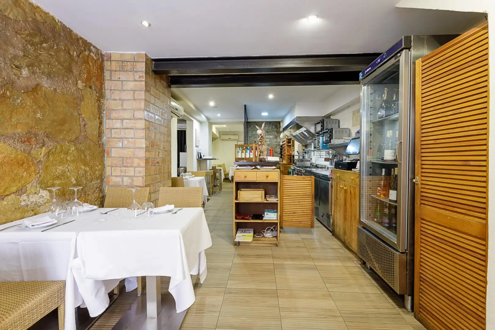 Commercial properties for transfer in Binissalem  with Air Conditioner and Furnished
