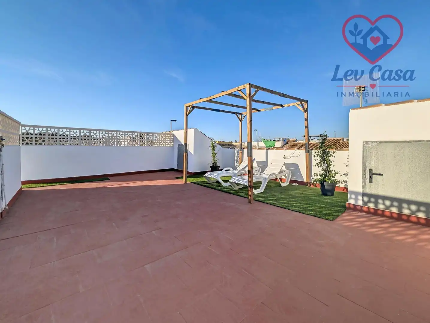 Terrassa de Casa o xalet en venda en Mazarrón amb Jardí privat i Piscina comunitària