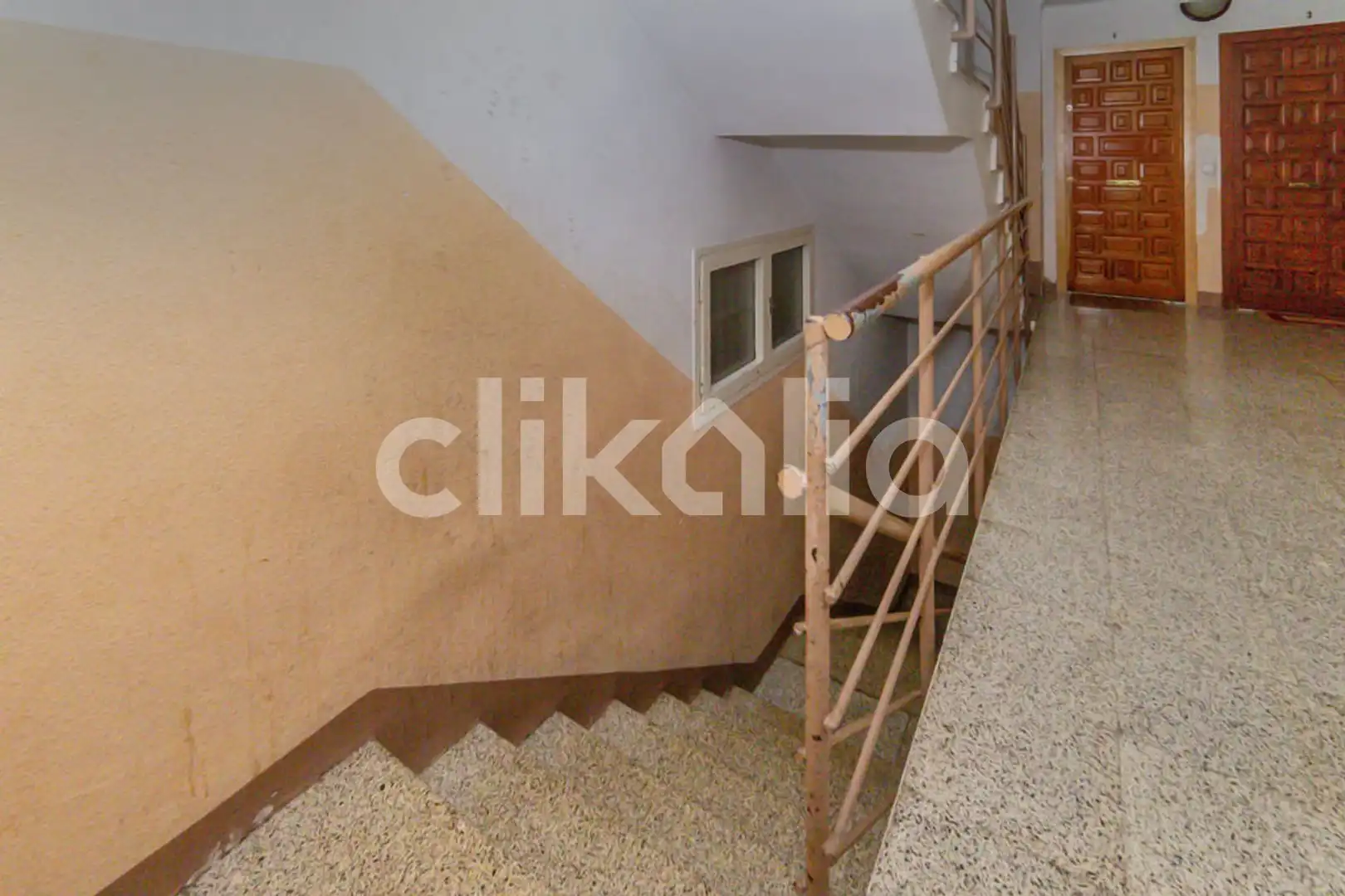 Piso en venta en Vic con Calefacción, Terraza y Trastero