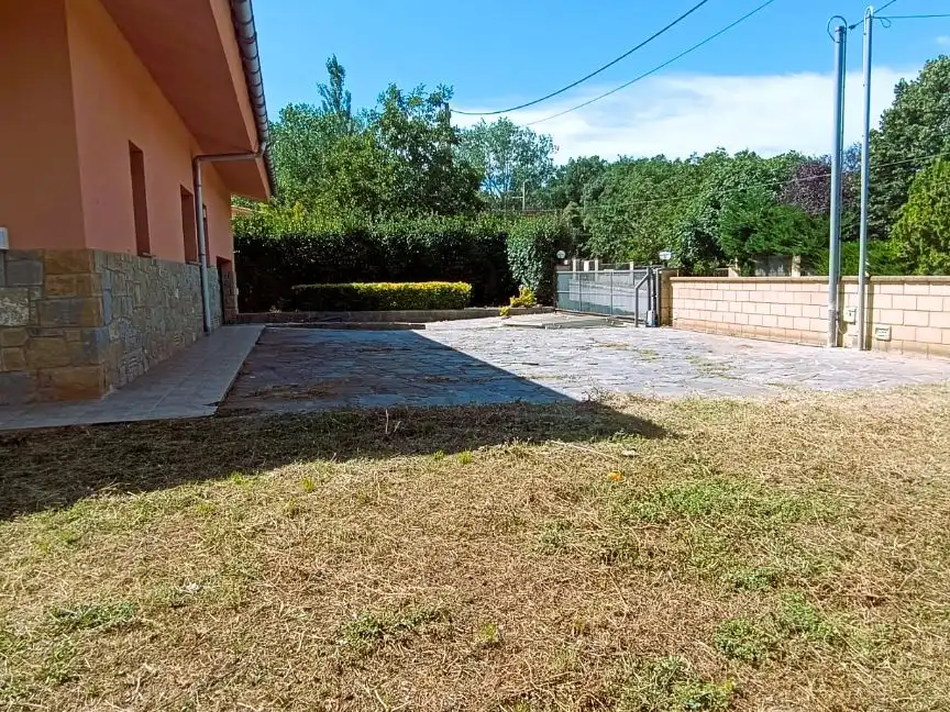 Chalet con jardín en venta en Enric borras 7, imagen 8