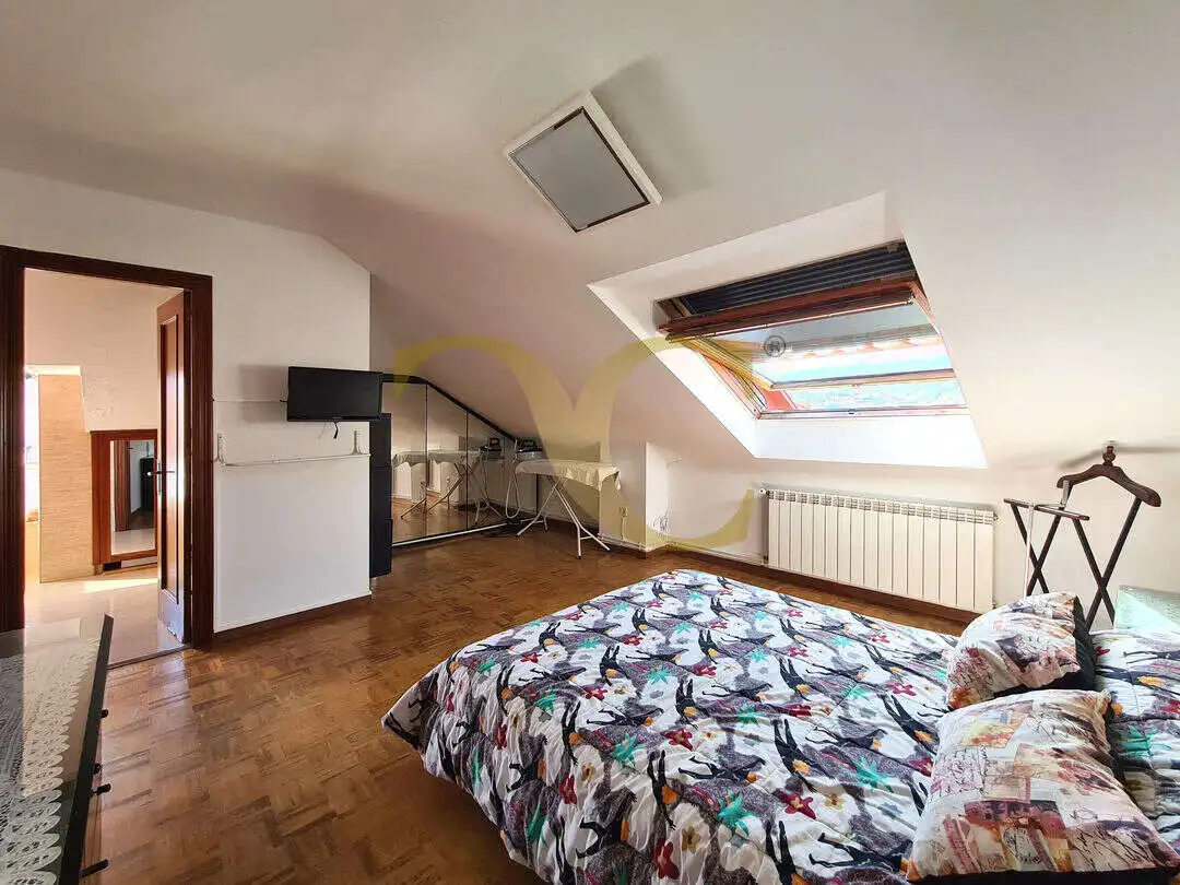 Dormitori de Casa o xalet en venda en Ribadesella amb Calefacció i Terrassa