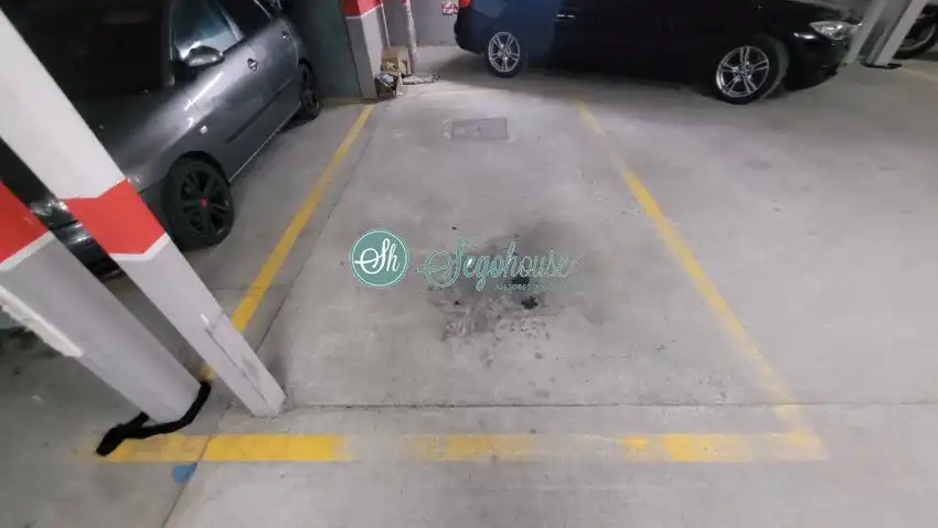 Parkplatz von Wohnungen zum Verkauf in Espirdo mit Heizung, Möbliert und Balkon