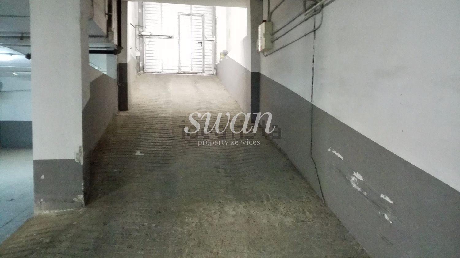 Box room to rent in  Barcelona Capital