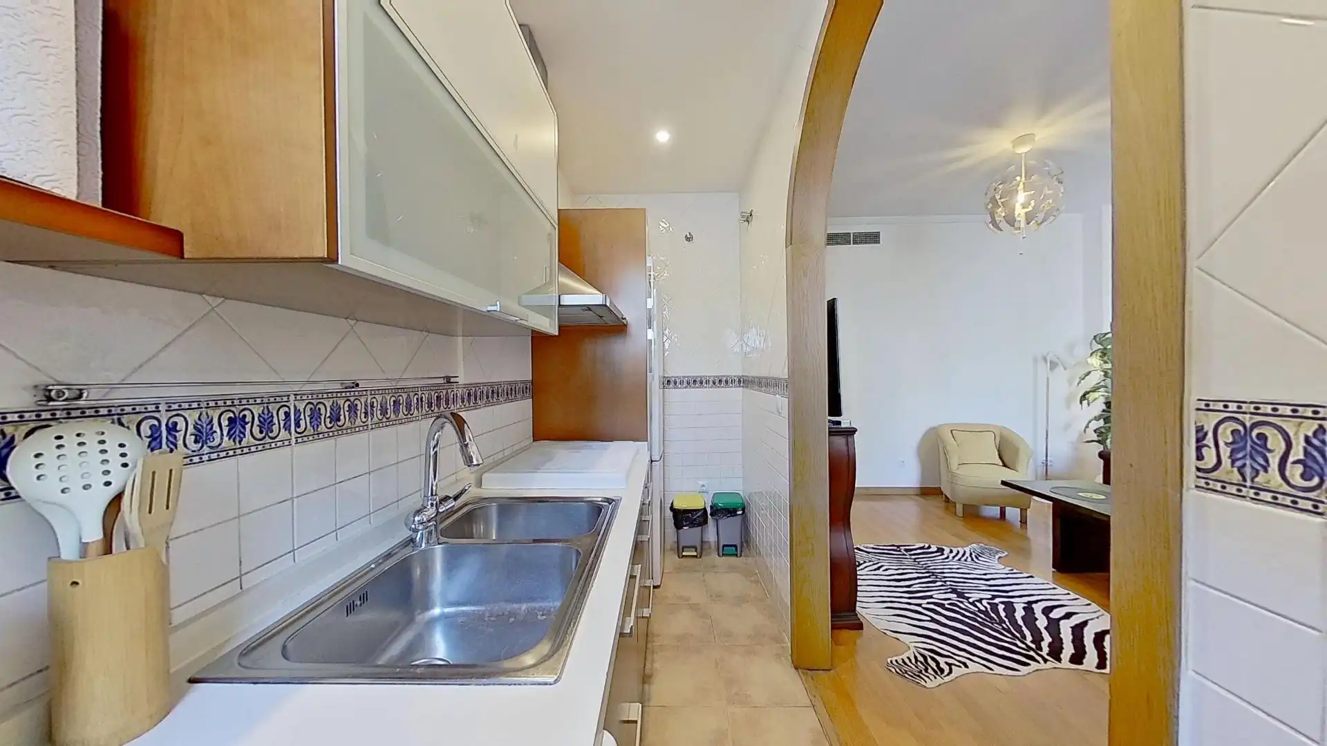 Küche von Wohnung zur Miete in Granada mit Klimaanlage, Heizung und Möbliert