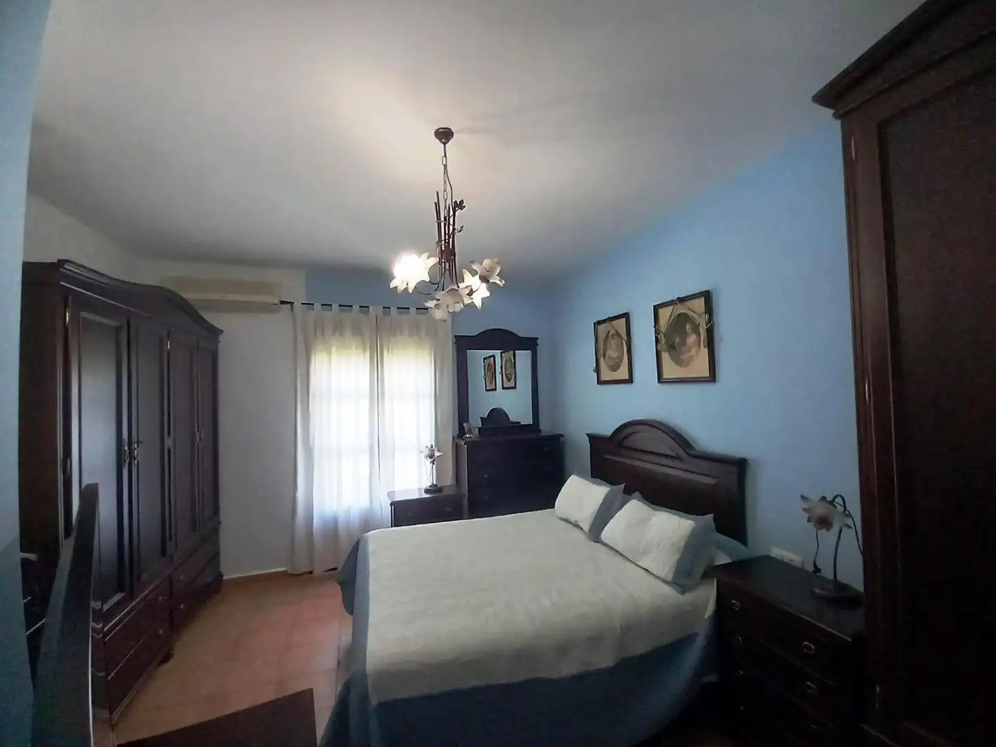 Bedroom of Houses for sale in El Pedroso  with Air Conditioner, Terrace and Storage room