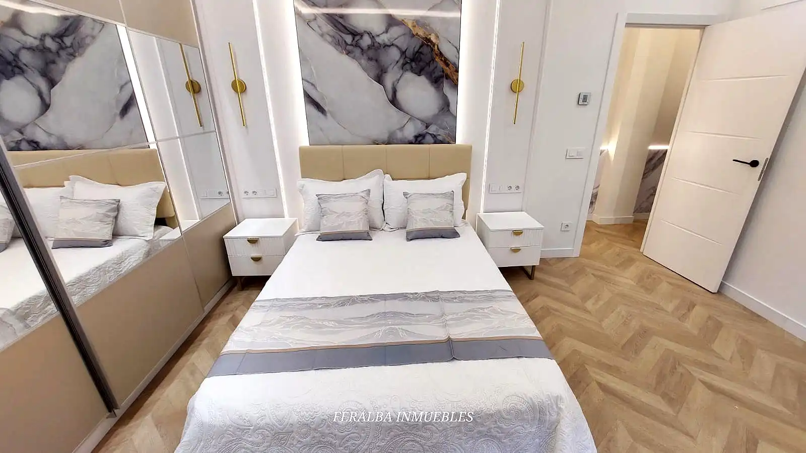 Habitación de Piso en venta en Madrid con Amueblado