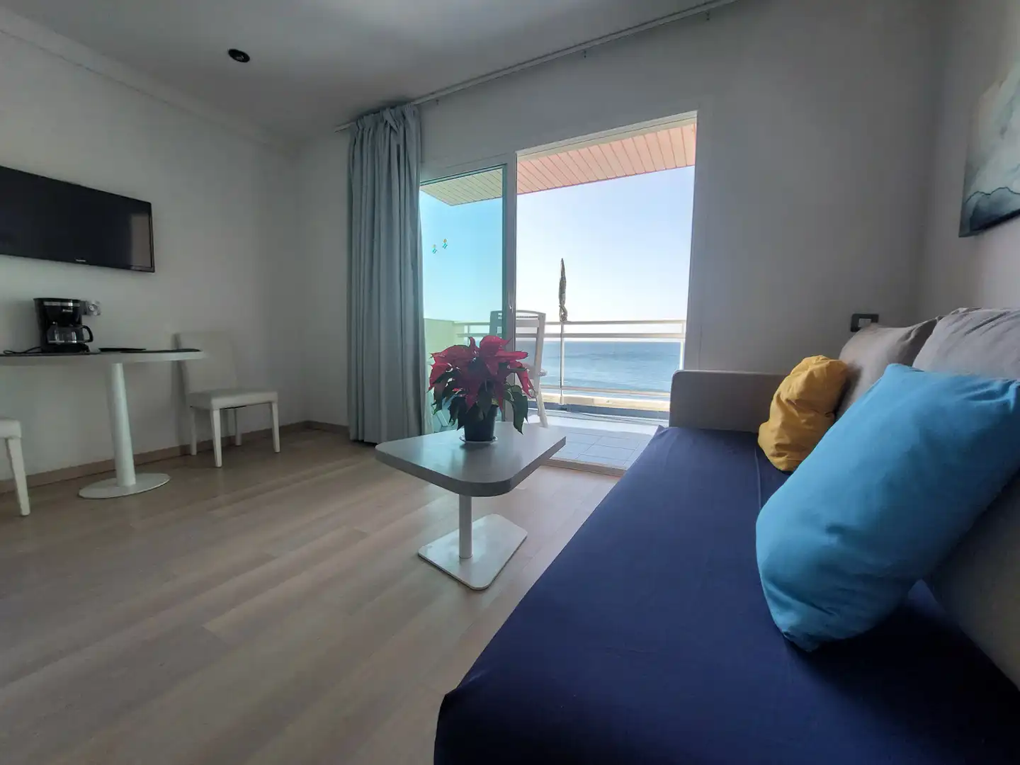 Bedroom of Apartments for rent in Mogán  with Furnished, Washing machine and Microwave