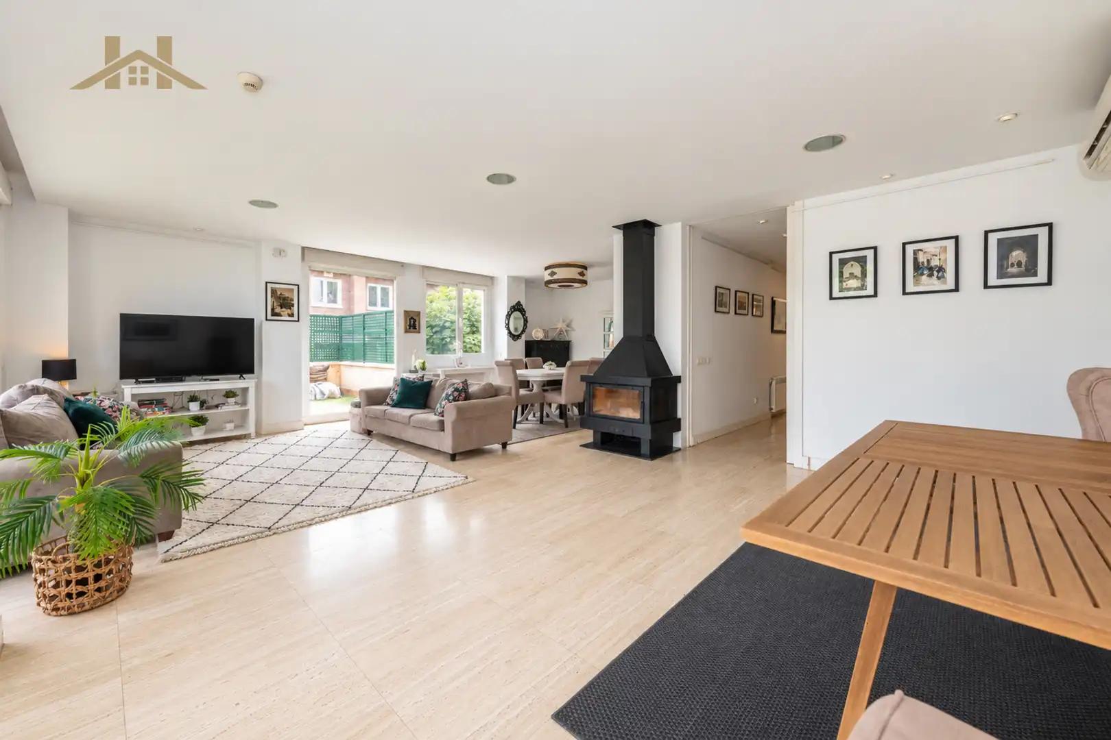 Villa con terrazza in vendita a Calle de Portugalete, imagen 3