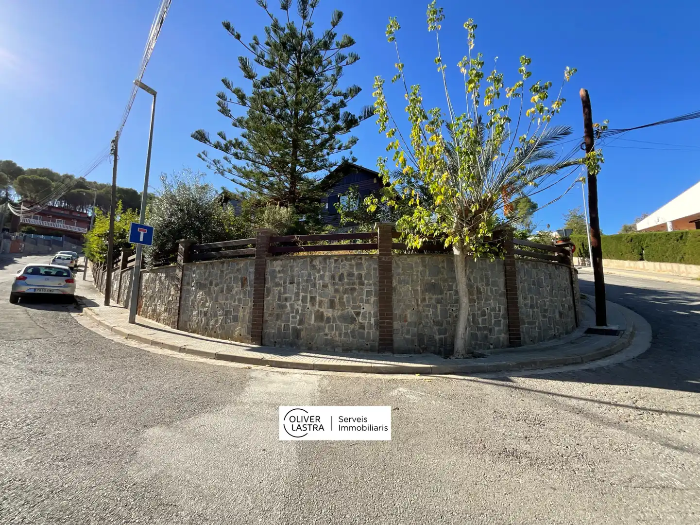 Vista exterior de Casa o chalet en venta en Sant Andreu de la Barca con Aire acondicionado, Calefacción y Jardín privado