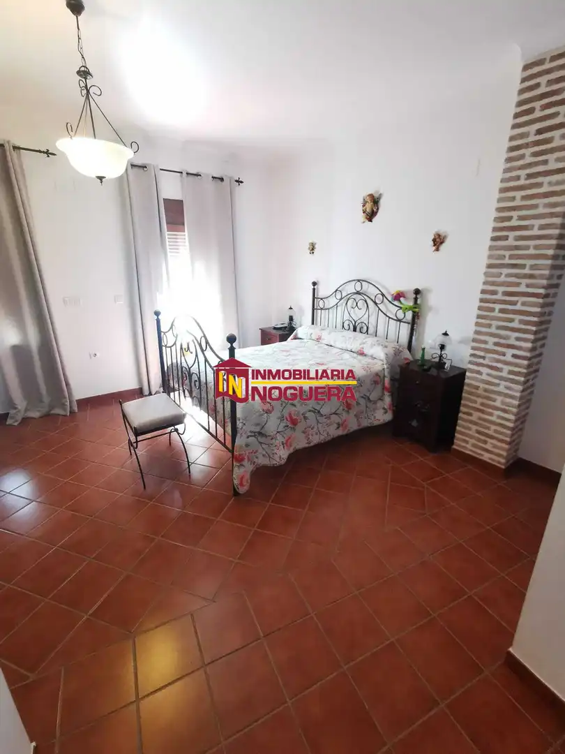 Dormitori de Casa o xalet en venda en Écija amb Aire condicionat, Terrassa i Traster