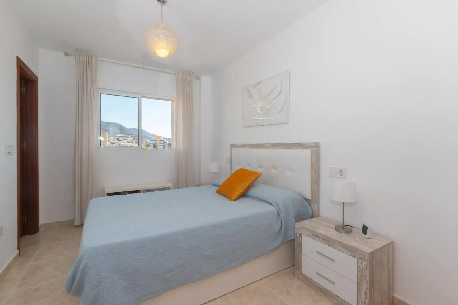 Dormitori de Apartament en venda en Los Boliches 