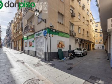 Local comercial en venda a Calle San Miguel Alta