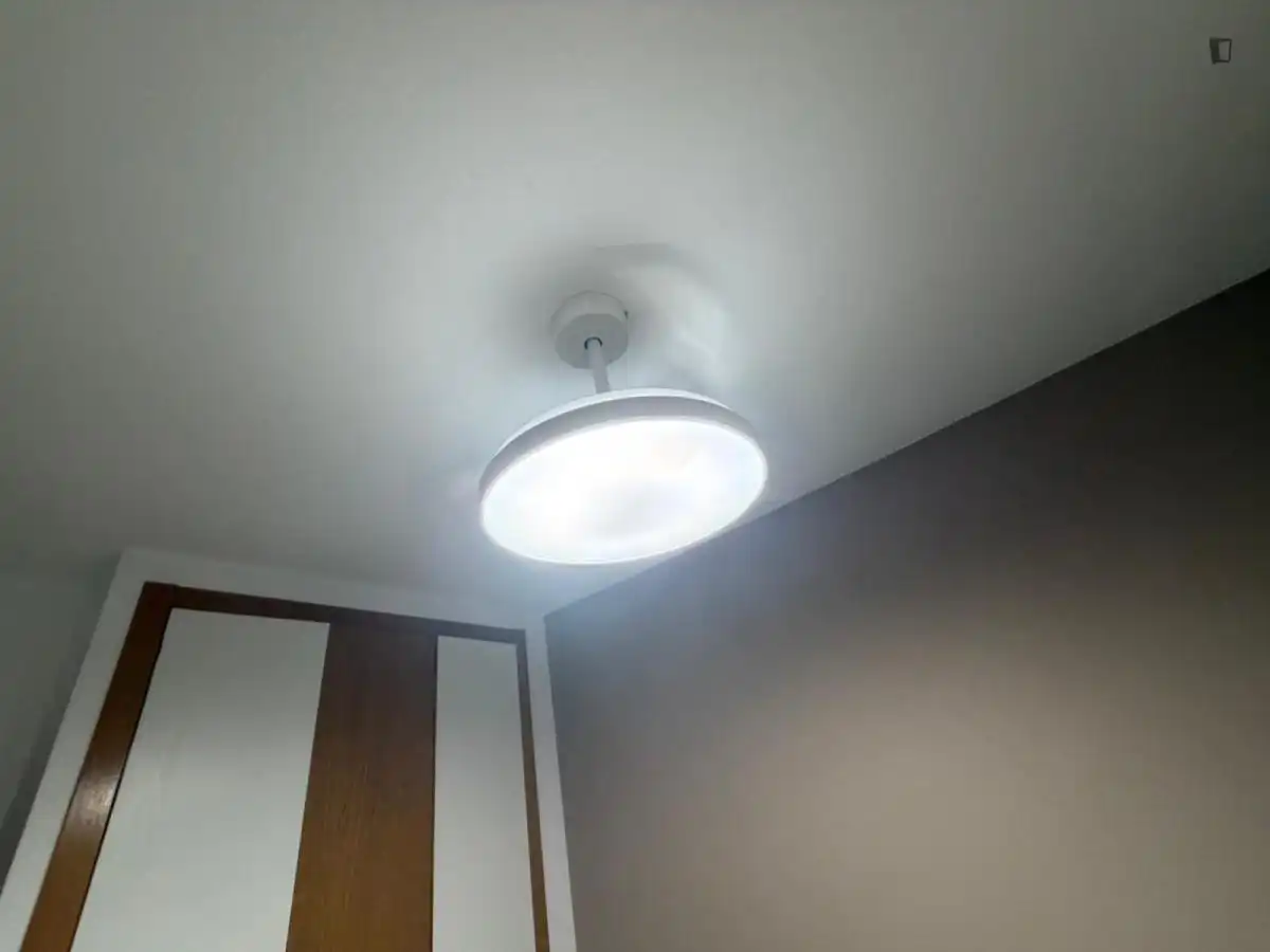 Dormitori de Apartament per a compartir en Alicante / Alacant amb Aire condicionat, Calefacció i Moblat