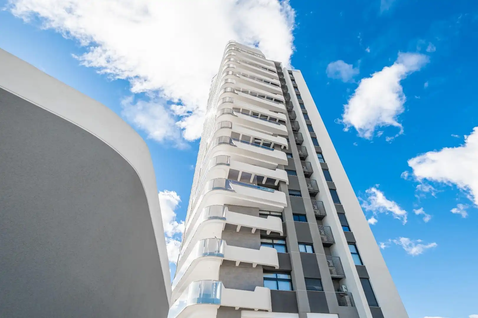 Apartamento de alquiler en Avenida REPUBLICA ARGENTINA, 17, Playa Poniente