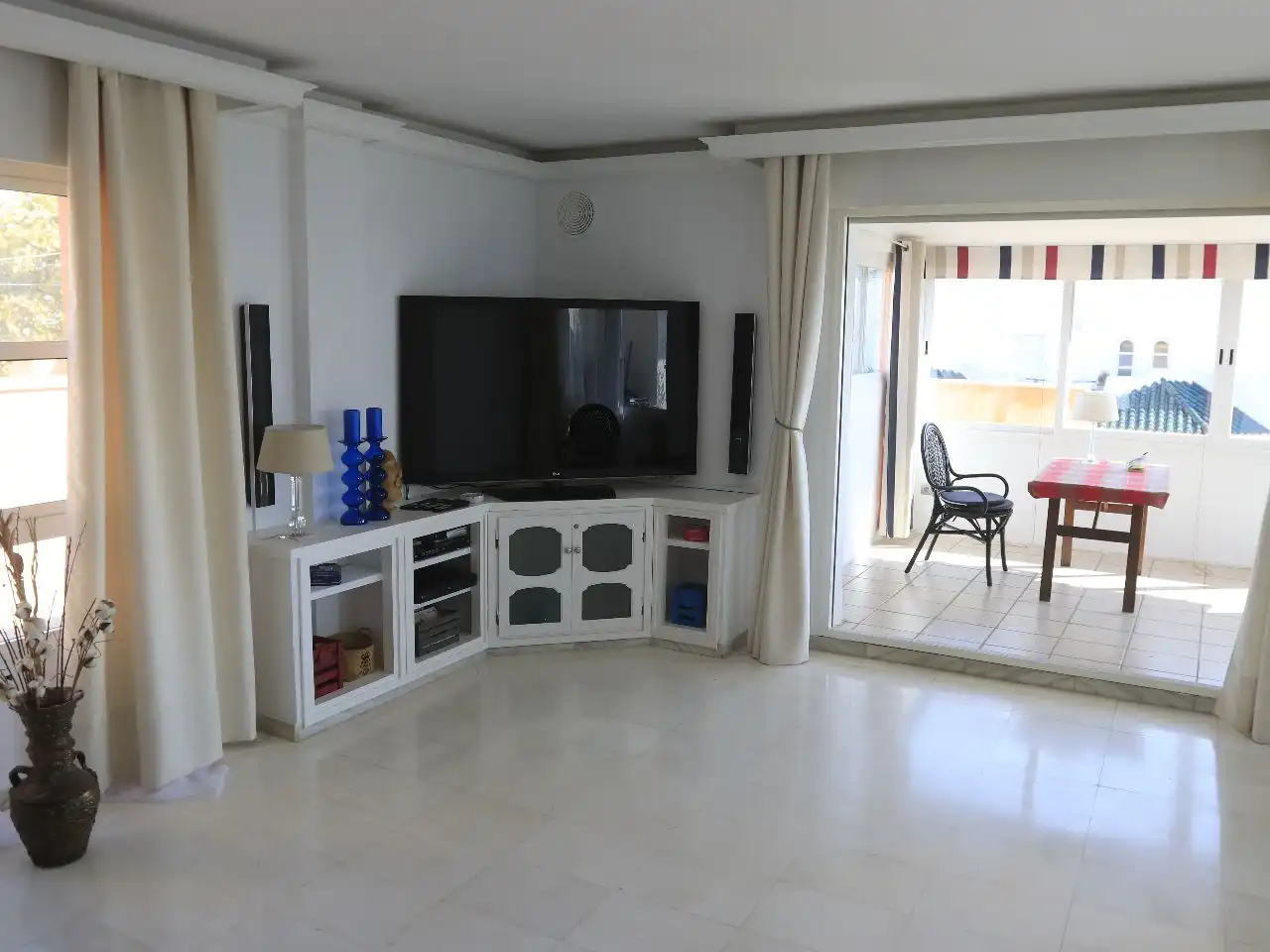 Sala d'estar de Àtic de lloguer en Marbella Centro