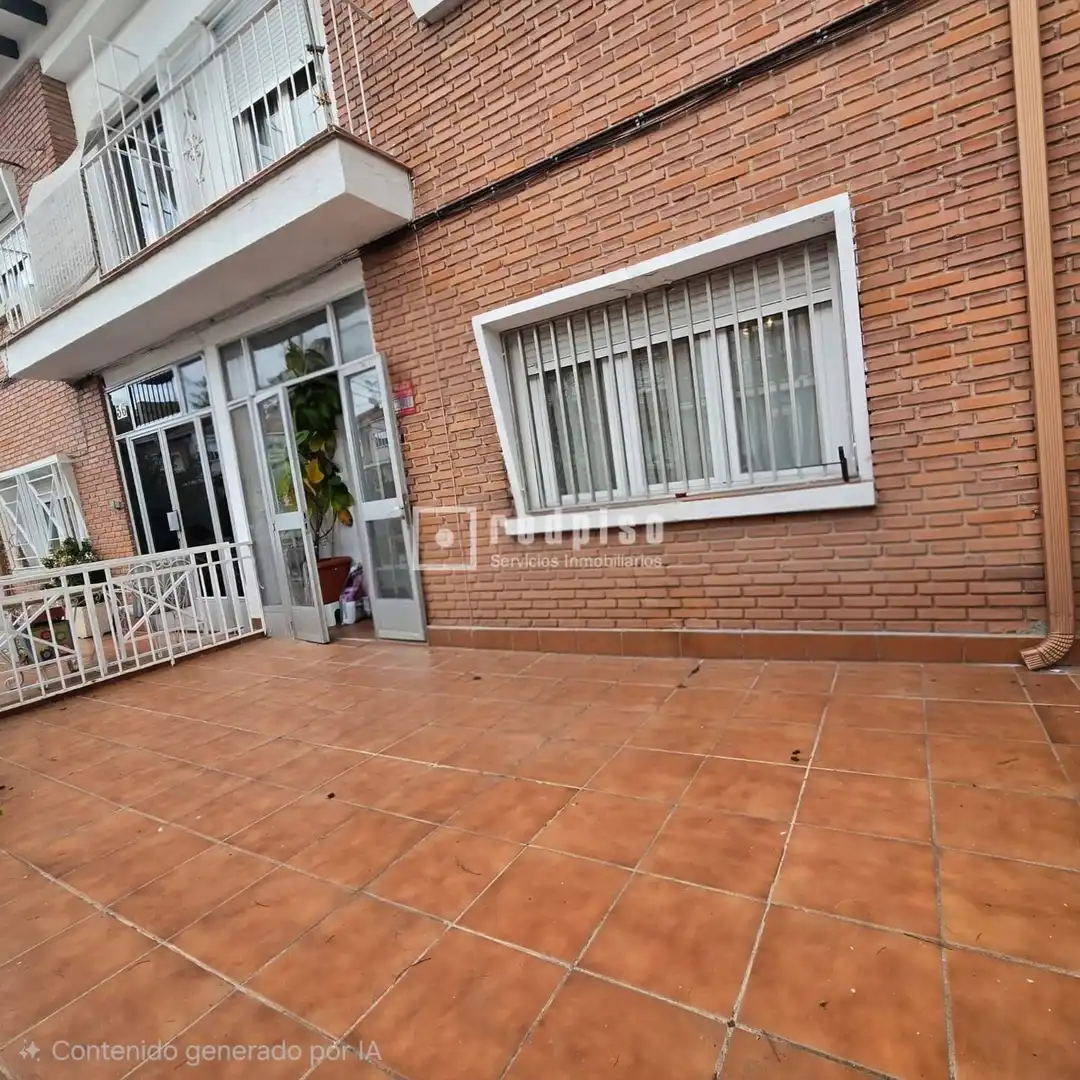 Detached house for sale in de Los Arfe, imagen 2