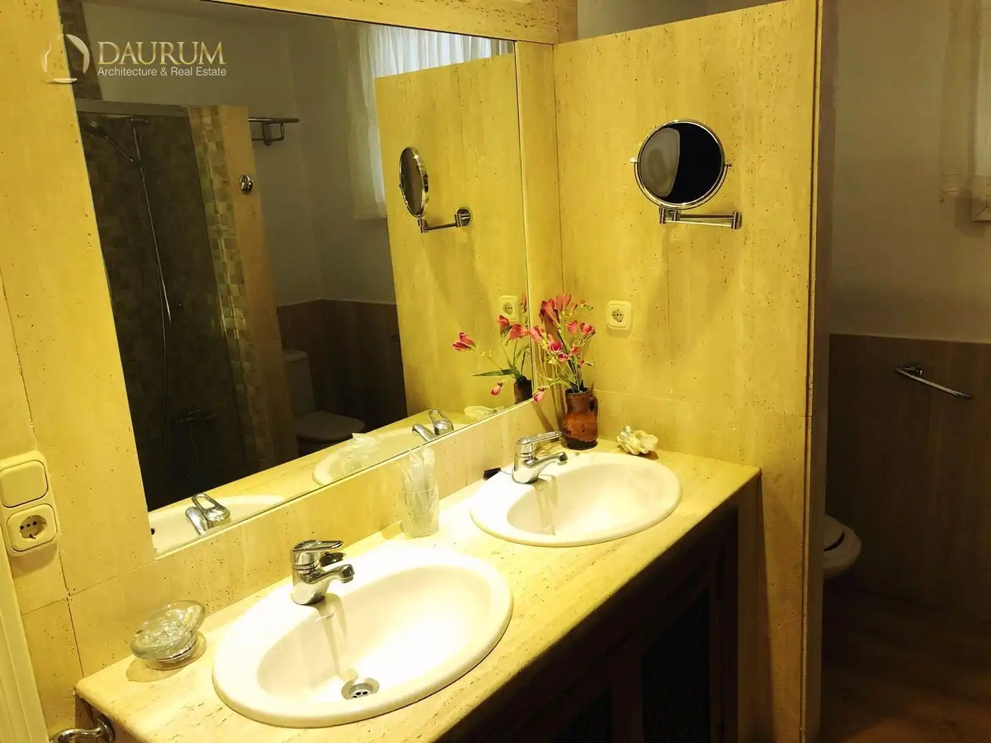 Bathroom of Houses for sale in Benalmádena  with Air Conditioner, Terrace and Storage room