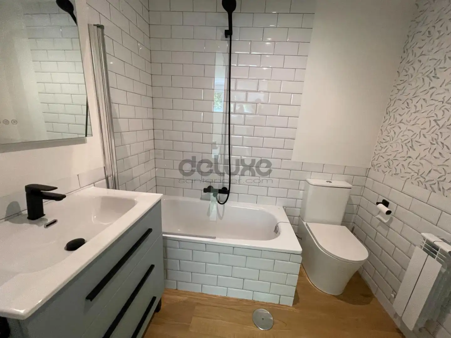 Baño de Casa o chalet de alquiler en Santander con Calefacción, Jardín privado y Piscina
