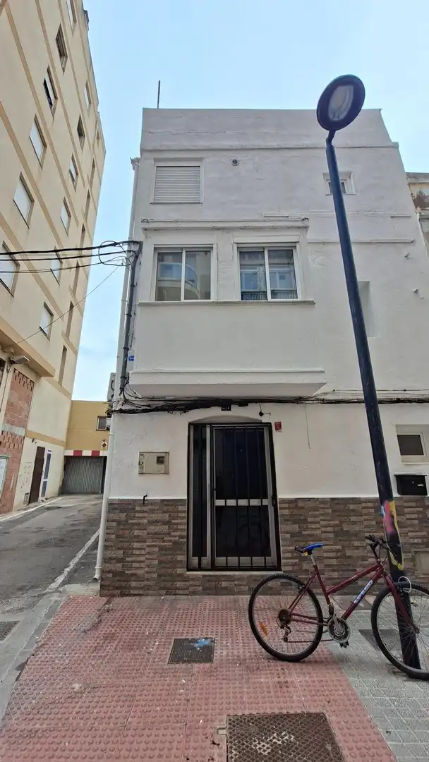 Haus zum Verkauf in Casco Urbano, imagen 3