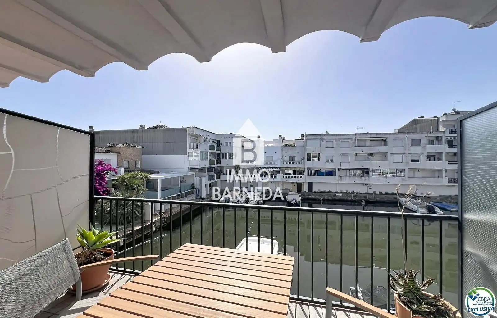 Exterior view of Flat for sale in Empuriabrava  with Air Conditioner, Heating and Terrace