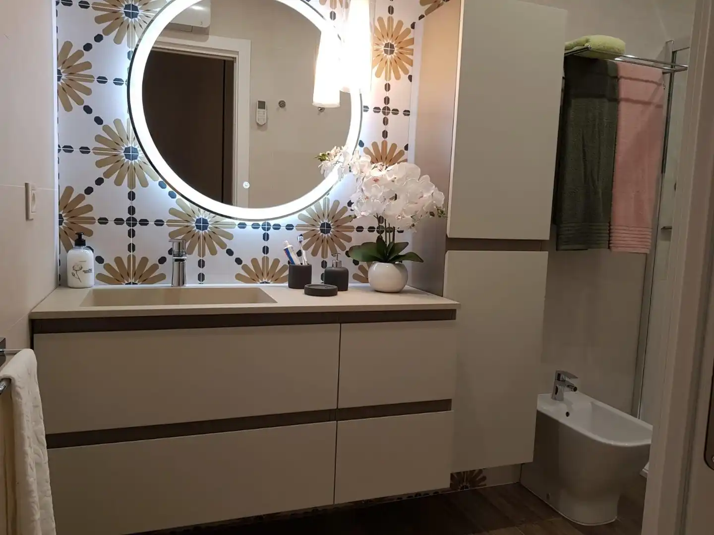 Baño de Casa o chalet en venta en Carmona con Aire acondicionado, Jardín privado y Trastero
