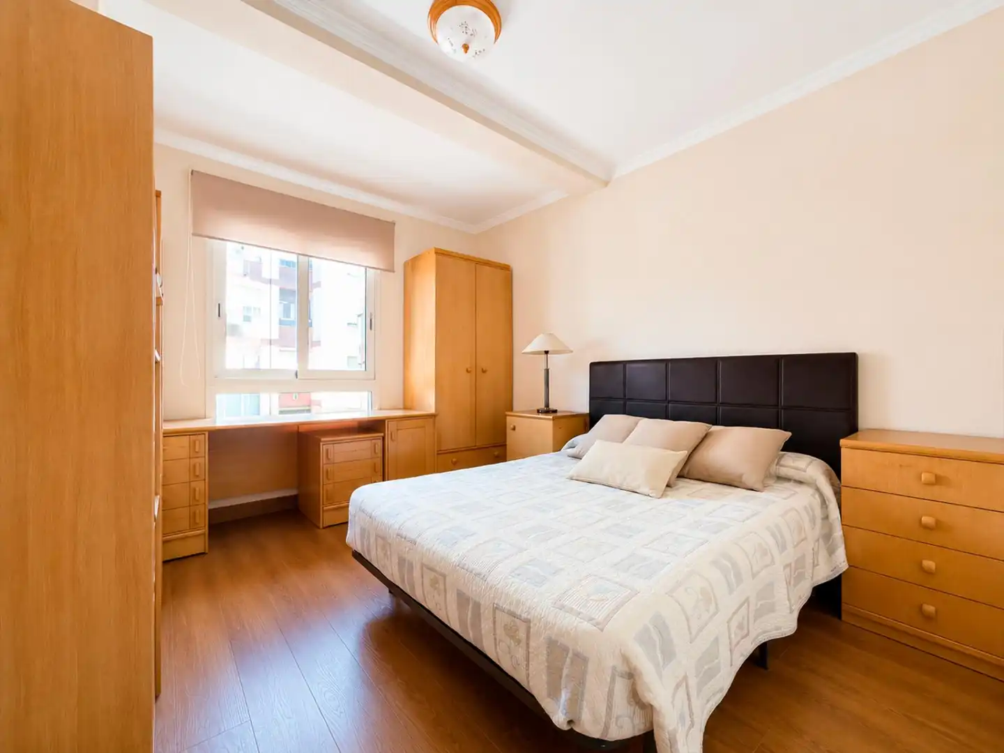Habitación de Piso en venta en Valencia con Aire acondicionado y Calefacción