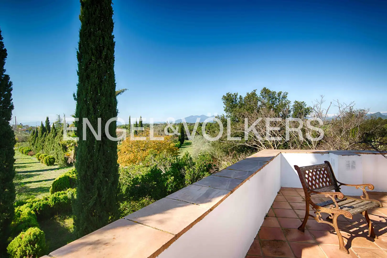 Terrace of Houses for sale in Llers  with Heating, Private garden and Terrace